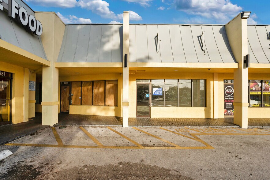 More Photos Of 4373-4399 N University Dr, Fort Lauderdale Unknown For Lease