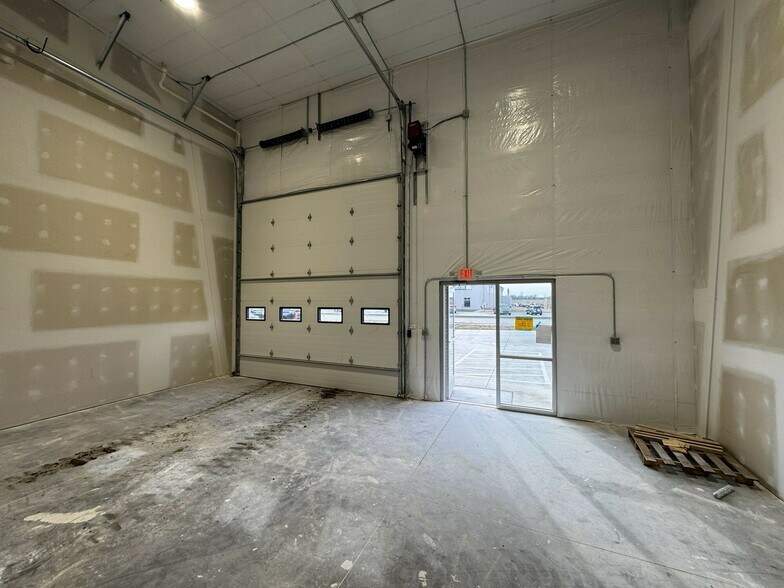 More Photos Of 2380 Production Dr, Roca Service For Lease