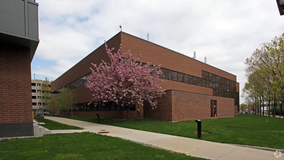 More Photos Of 250 Binney St, Cambridge Office For Lease