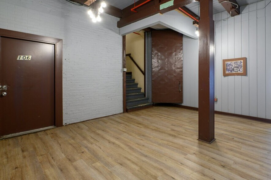 More Photos Of 464 Pratt Street Ext, Meriden Apartments For Sale