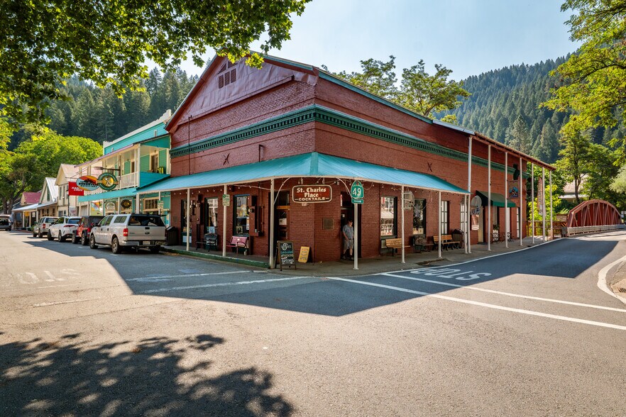 More Photos Of 101 Commercial St, Downieville Bar For Sale