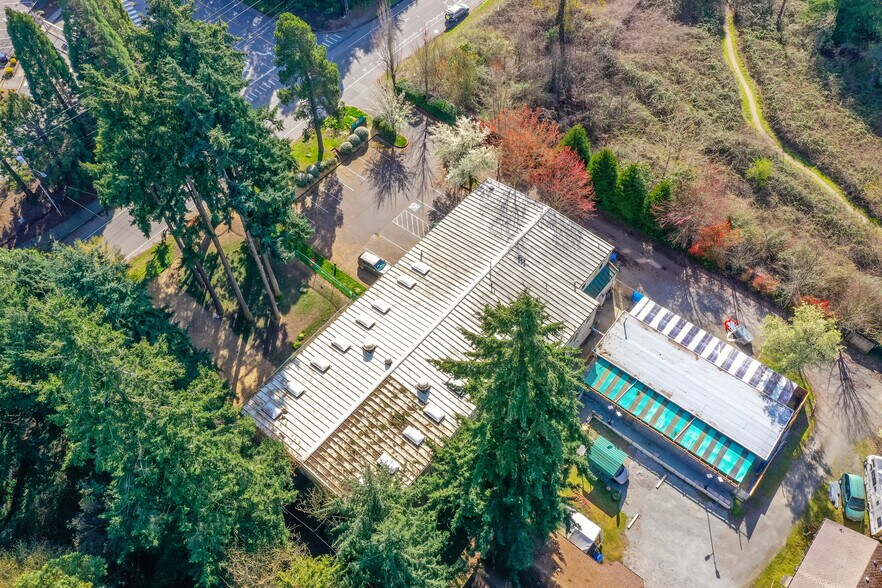 More Photos Of 2040 S 142nd St, Seatac General Retail For Sale