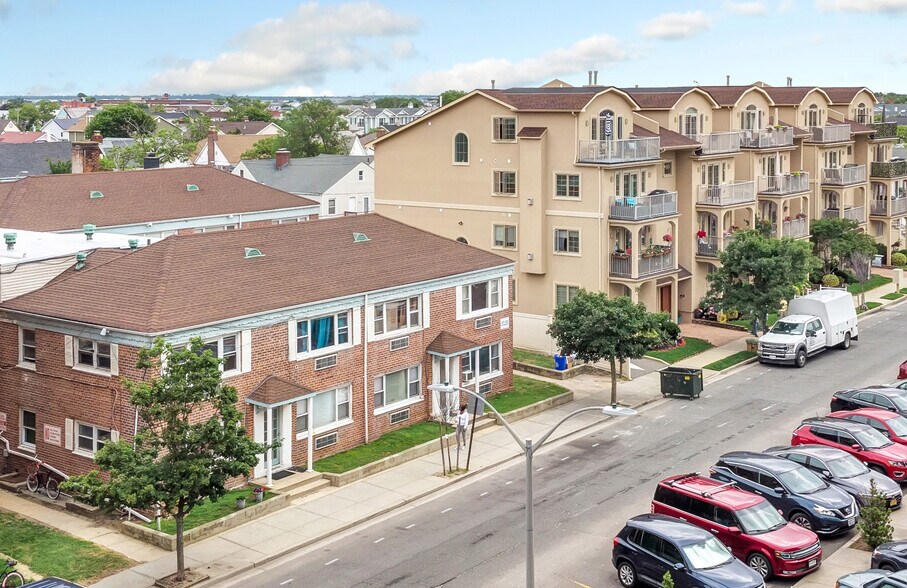 More Photos Of 421 E Broadway, Long Beach Apartments For Sale