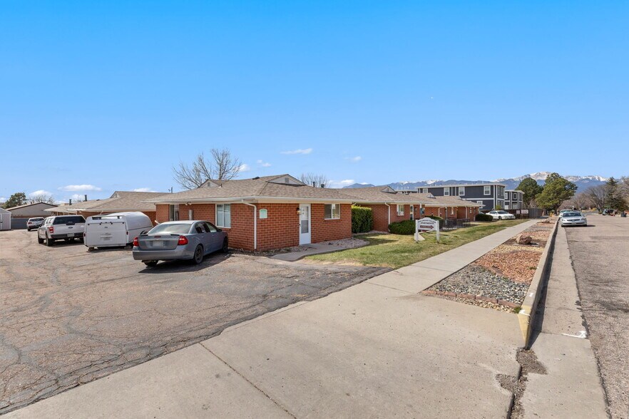 More Photos Of 3615-3618 E Uintah St, Colorado Springs Apartments For Sale