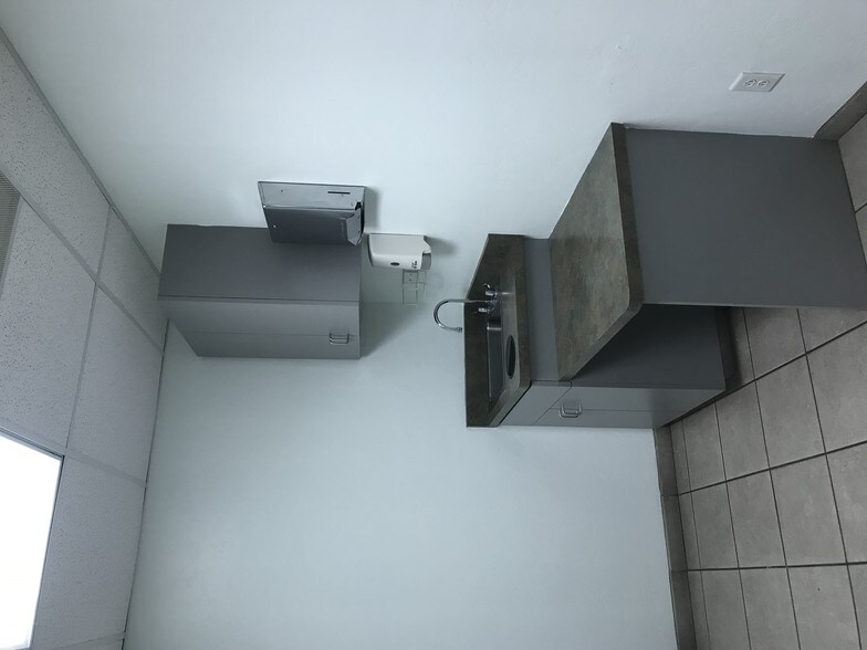 More Photos Of 1310 W St Marys Rd, Tucson Medical For Lease