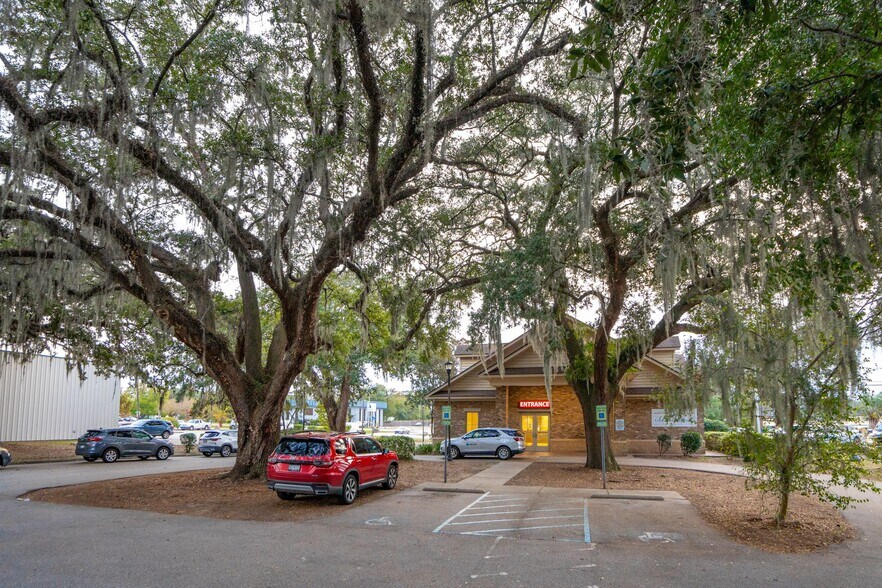 More Photos Of 5880 Rivers Ave, North Charleston Medical For Sale