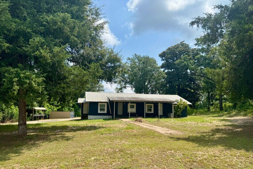 Primary Photo Of 9054 US Highway 259, Nacogdoches Manufactured Housing Mobile Home Park For Sale