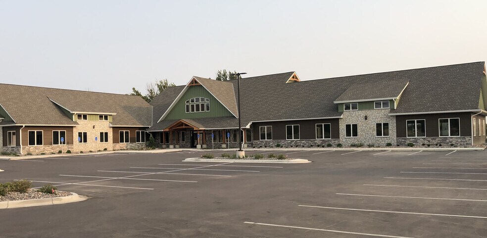 Primary Photo Of 10729 Town Square Dr NE, Blaine Medical For Lease