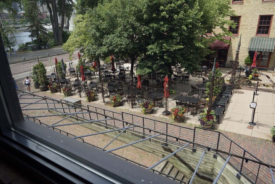 More Photos Of 201 Main St SE, Minneapolis Loft Creative Space For Lease