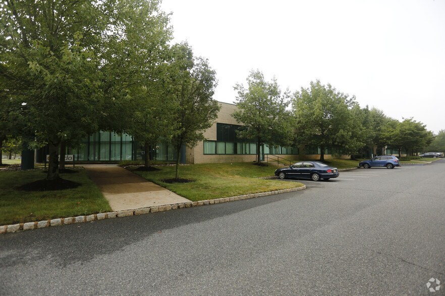 Primary Photo Of 8 Clarke Dr, Cranbury Research And Development For Lease