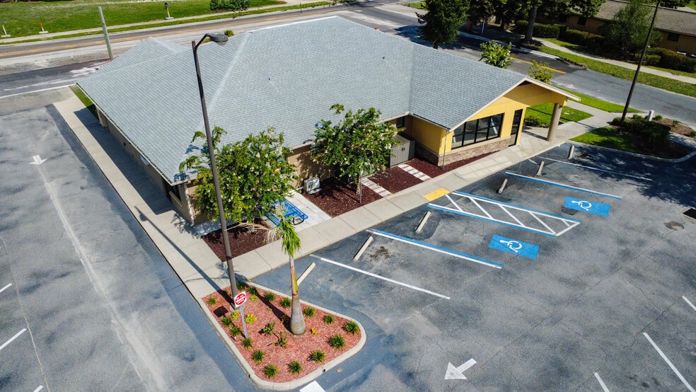 More Photos Of 1729 Lakeland Hills Blvd, Lakeland Medical For Sale