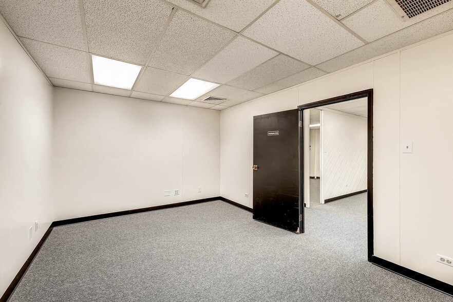 More Photos Of 1450 S Havana St, Aurora Office Residential For Sale