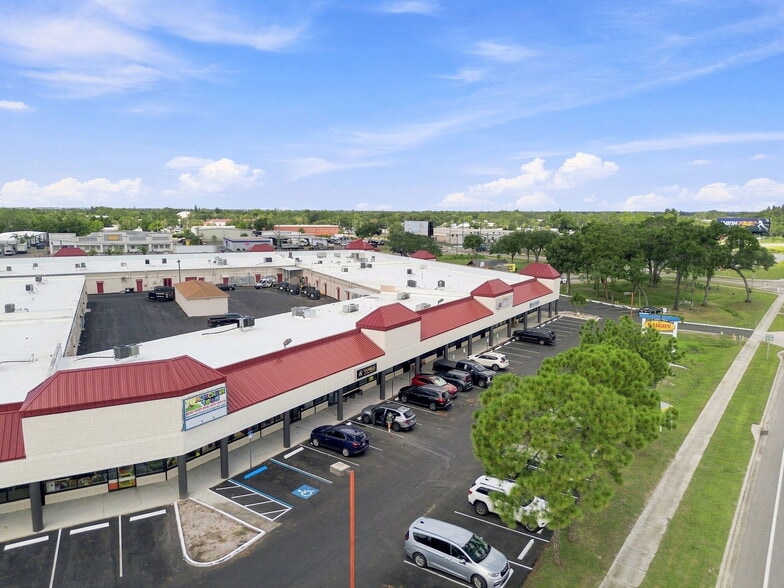 More Photos Of 14100 US Highway 19 N, Clearwater Unknown For Lease
