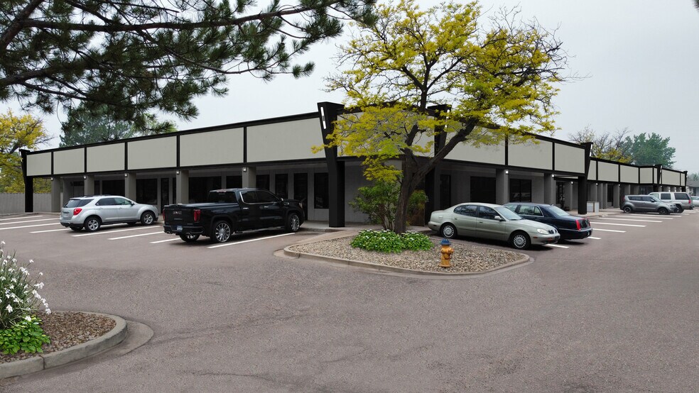 Primary Photo Of 2511-2535 Airport Rd, Colorado Springs Storefront Retail Office For Lease