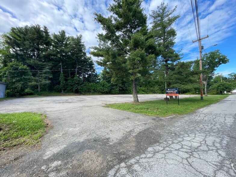 More Photos Of 7 Neptune Rd, Poughkeepsie Land For Lease