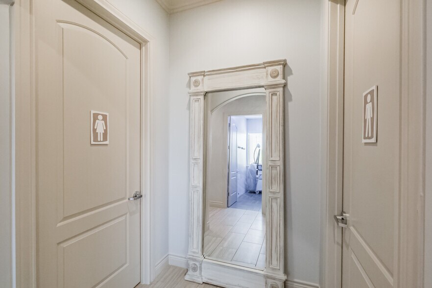 More Photos Of 21733 Provincial Blvd, Katy Loft Creative Space For Sale