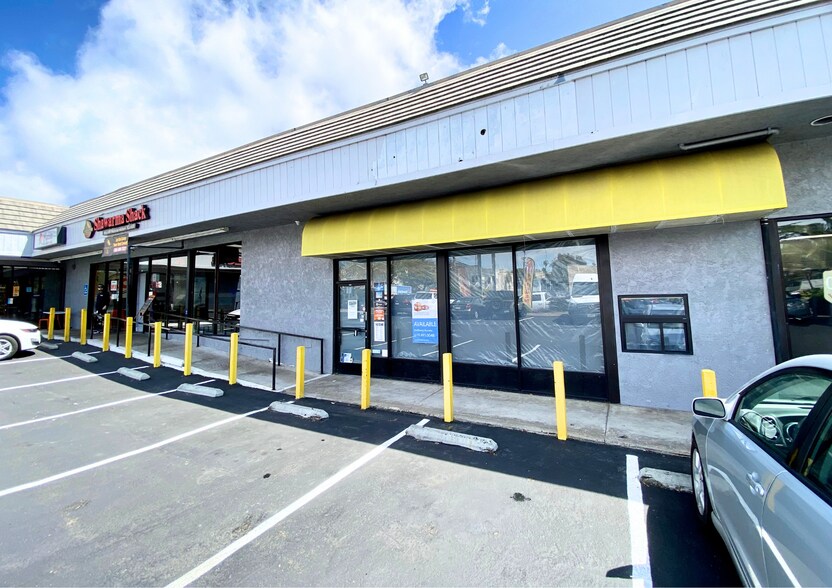 More Photos Of 2015 Garnet Ave, San Diego Unknown For Lease