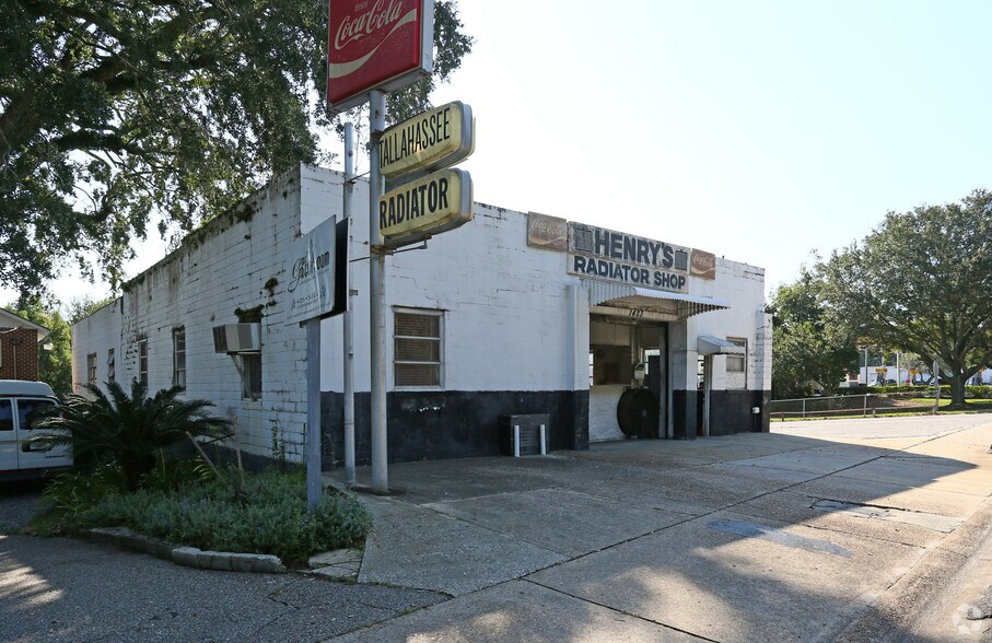 More Photos Of 1423 N Monroe St, Tallahassee Auto Repair For Sale