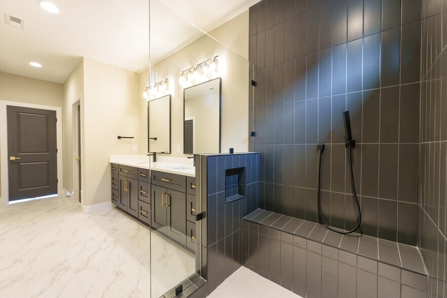 More Photos Of 1200 Brick Church Pike, Nashville Multifamily For Sale