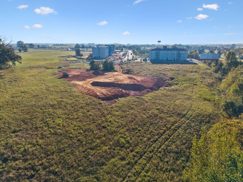 More Photos Of Cracker Barrel Dr, Clarksville Land For Sale