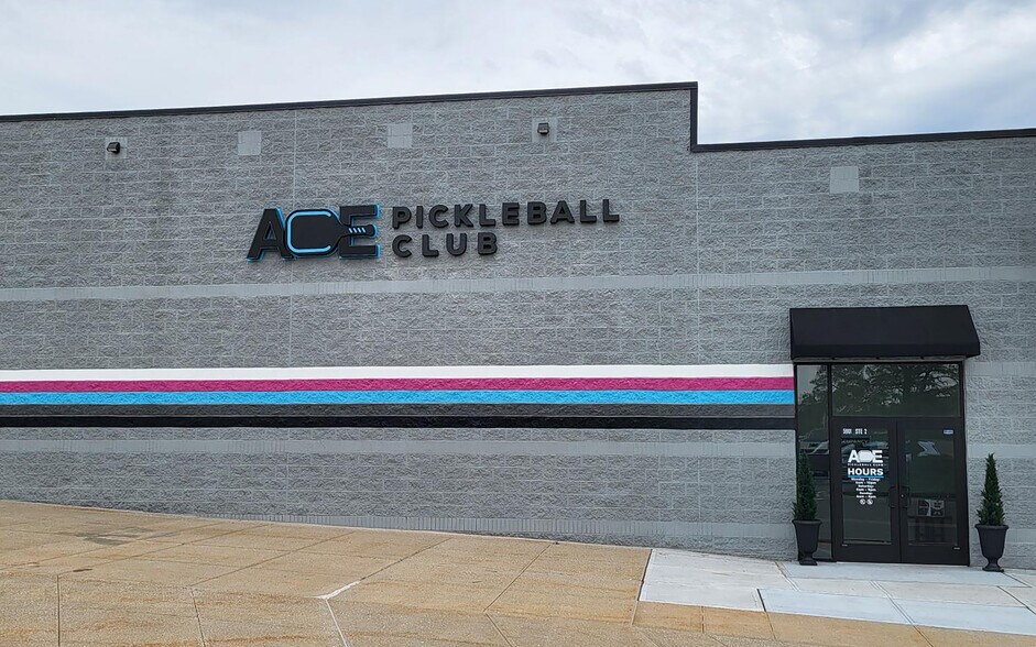 More Photos Of 5901 Route 42, Turnersville Unknown For Lease
