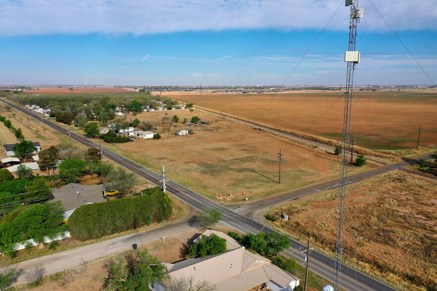 More Photos Of 7910 34th St, Lubbock Office For Sale