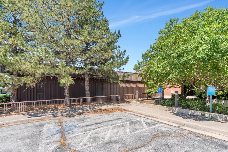 More Photos Of 3625 Harrison Blvd, Ogden Showroom For Sale