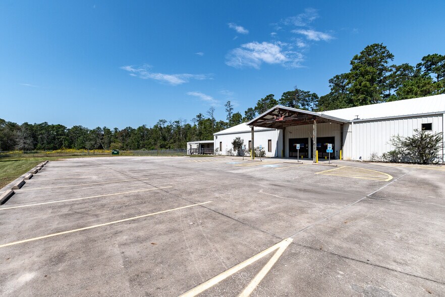 More Photos Of 18410 FM 1314 Rd, Conroe Lodge Meeting Hall For Sale