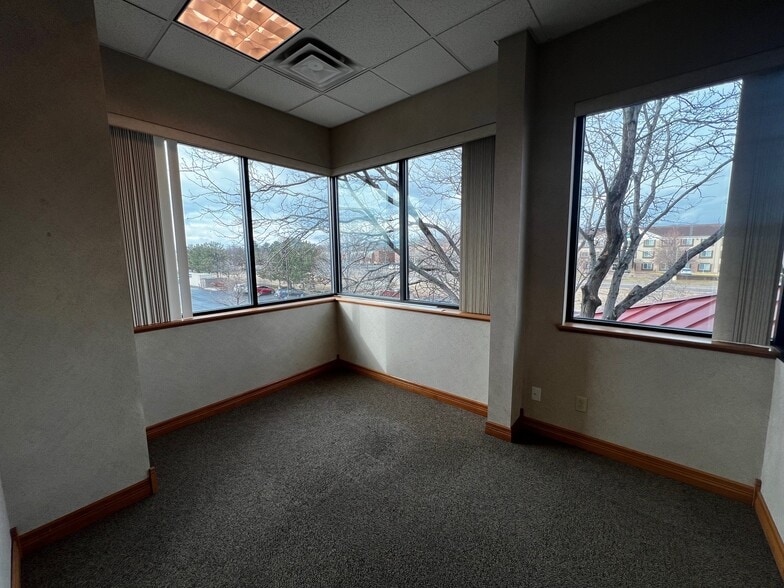 More Photos Of 181 W Boardwalk Dr, Fort Collins Office For Lease