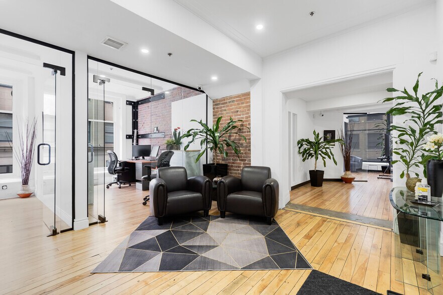 More Photos Of 417-419 Rue Saint-Pierre, Montréal Office For Lease