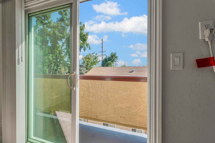 More Photos Of 15240 Nordhoff St, North Hills Apartments For Sale