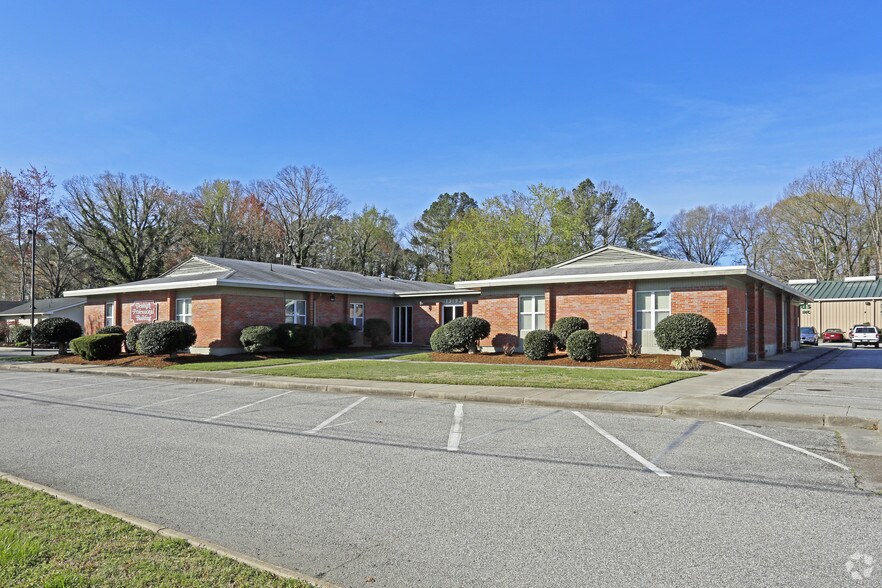 More Photos Of 13193 Warwick Blvd, Newport News Medical For Sale