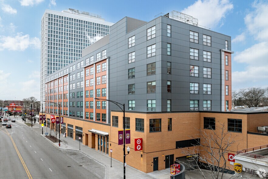 More Photos Of 6418 N Sheridan Rd, Chicago Apartments For Lease