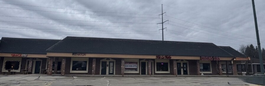 Primary Photo Of 239 N Main St, Thiensville General Retail For Lease