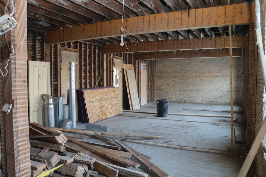 More Photos Of 610 Front St, Casselton Office For Lease