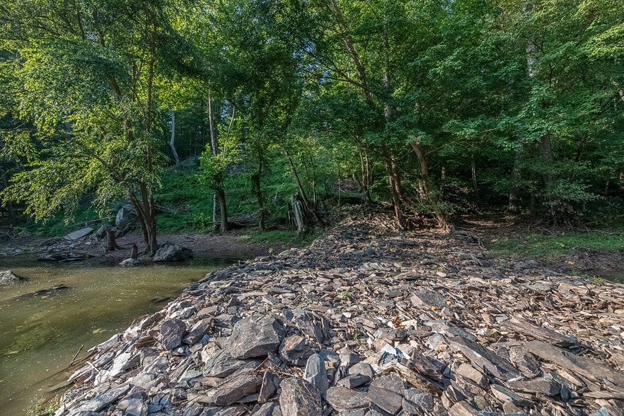 More Photos Of 8751 Birmingham Dr, Manassas Park Land For Sale