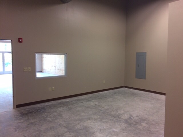 More Photos Of 1200 Business Park Dr, Morgantown Unknown For Lease