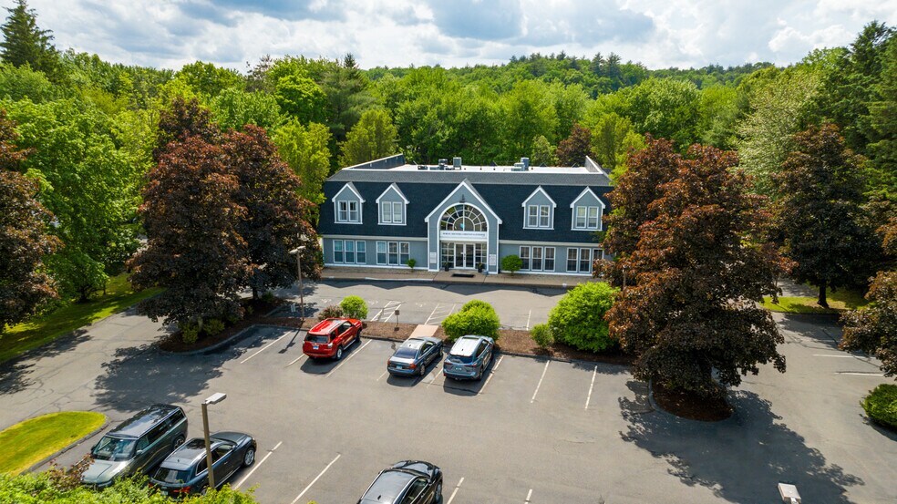More Photos Of 111 Simsbury Rd, Avon Medical For Lease