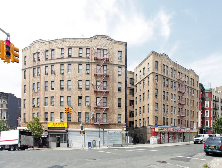 More Photos Of 1229 Franklin Ave, Bronx Apartments For Lease