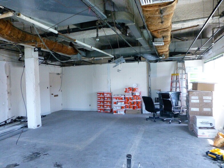 More Photos Of 9400-9414 Brighton Way, Beverly Hills Medical For Lease