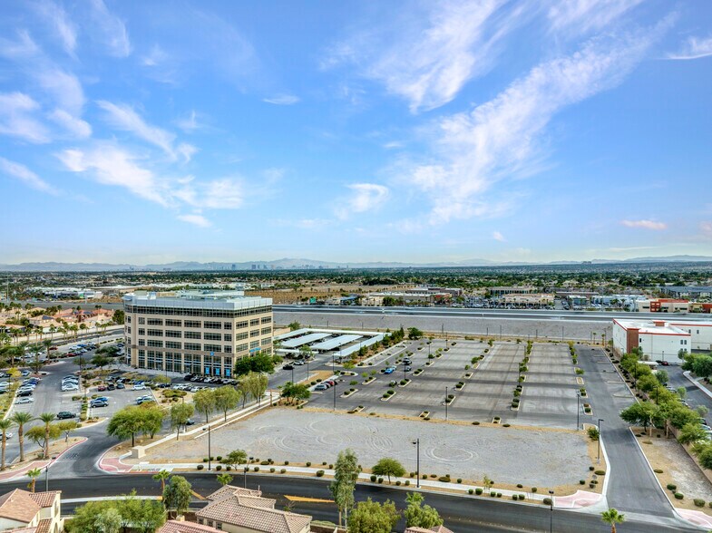 More Photos Of 6605 Grand Montecito Pky, Las Vegas Unknown For Sale