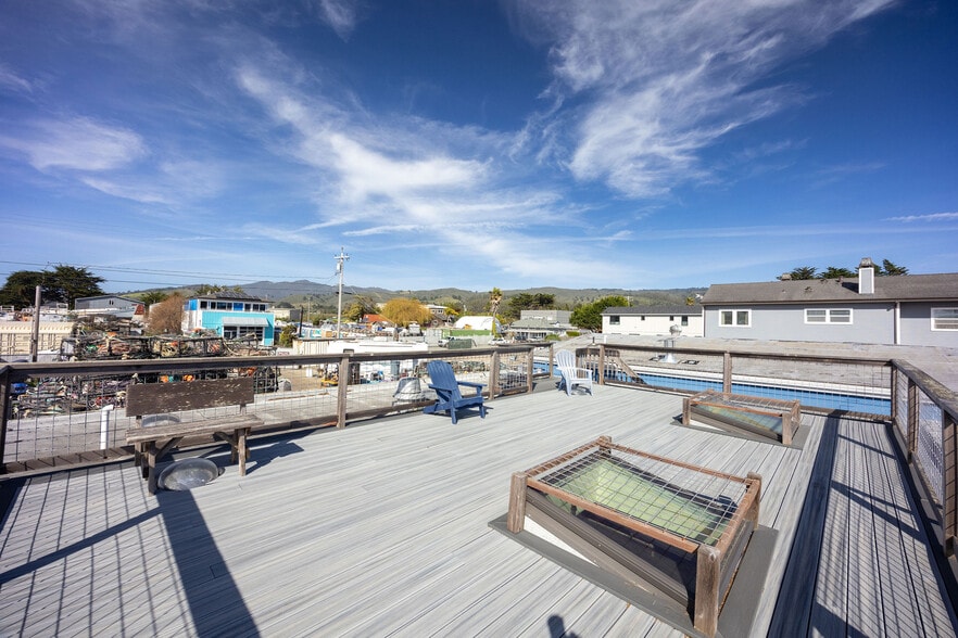 More Photos Of 313-323 Princeton Ave, Half Moon Bay Service For Lease