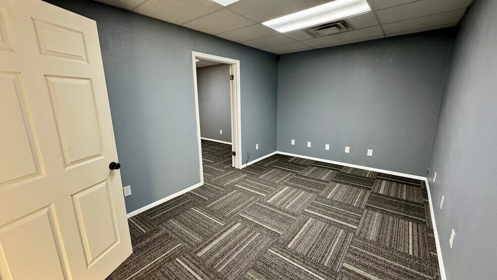 More Photos Of 45 Main St, Krebs Office For Sale