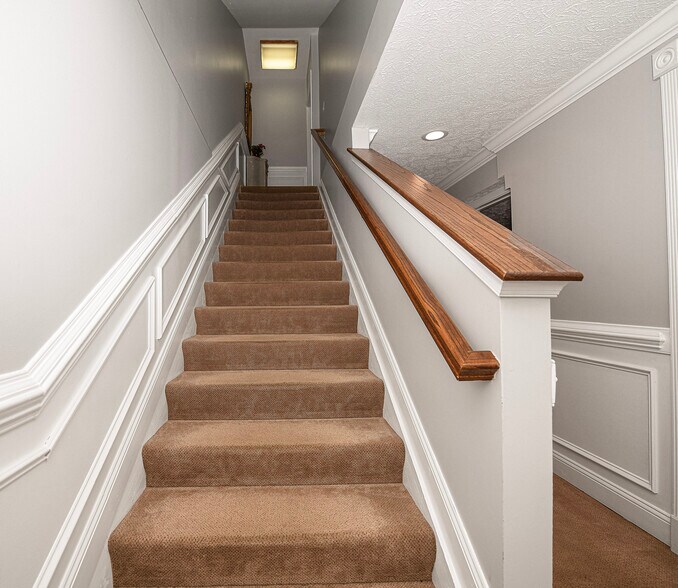 More Photos Of 900 S Main St, Bel Air Office For Sale