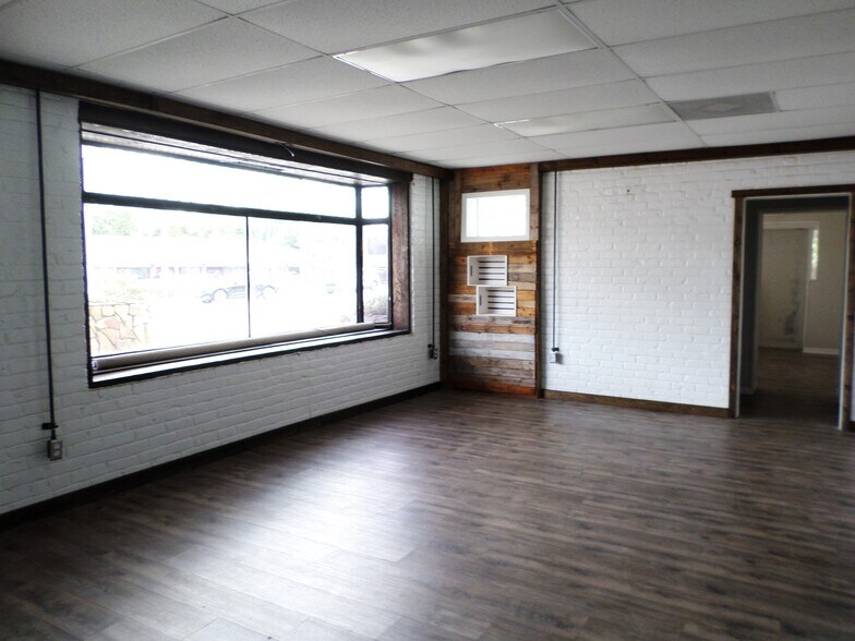 More Photos Of 20540 E Pennsylvania Ave, Dunnellon Flex For Sale