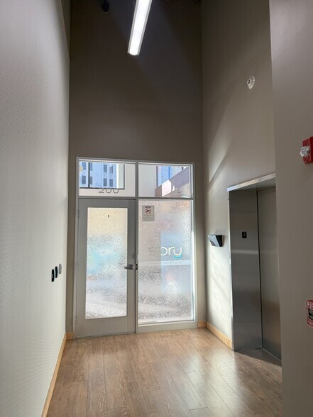 More Photos Of 811 Prospect Ave E, Cleveland Office For Lease