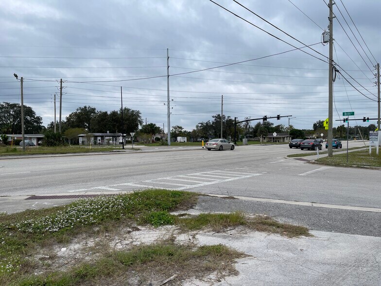 More Photos Of 1750 S Ronald Reagan Blvd, Altamonte Springs Warehouse For Lease