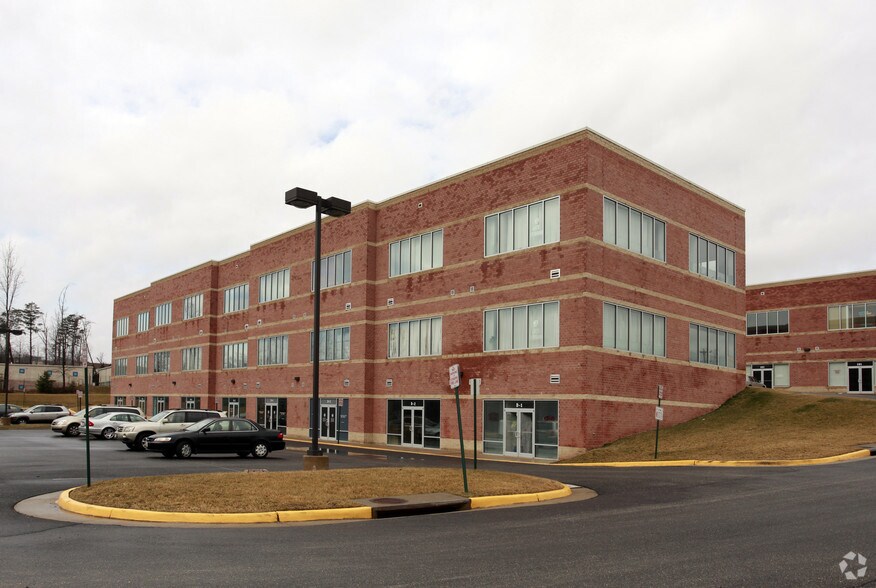 More Photos Of 14641 Lee Hwy, Centreville Office For Sale