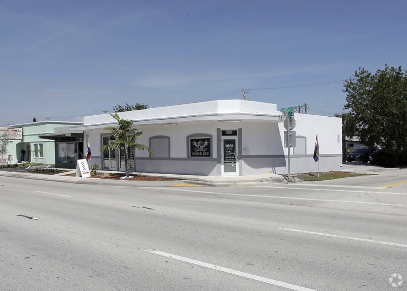 Primary Photo Of 1661 E Sample Rd, Pompano Beach Storefront For Lease