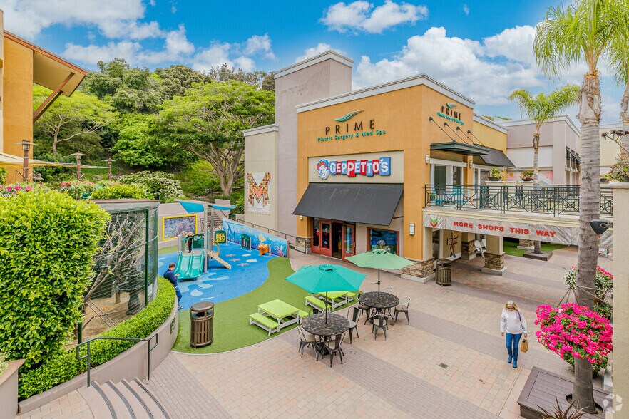 More Photos Of 2610-2750 Via De La Valle, Del Mar Unknown For Lease